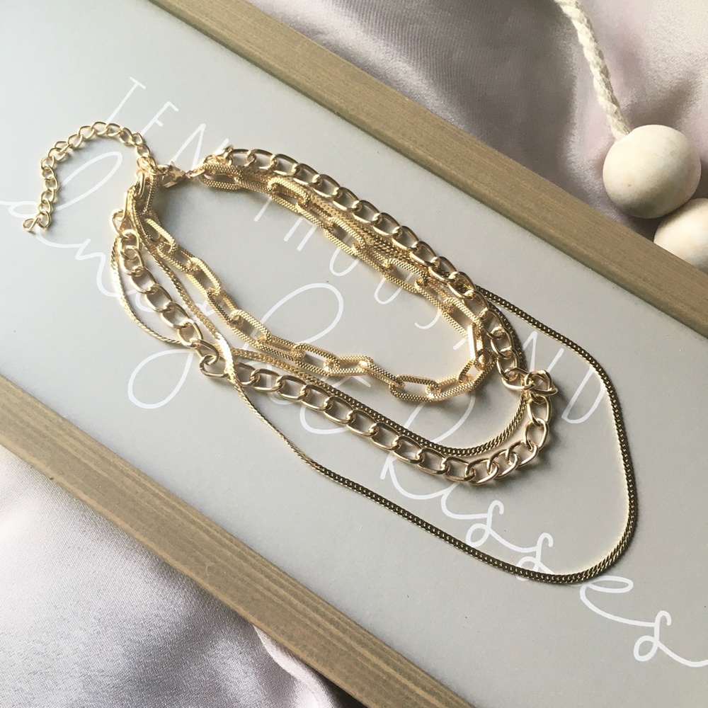 'Fable' Layered Gold Chain Link Choker Necklace - Picture 4 of 9